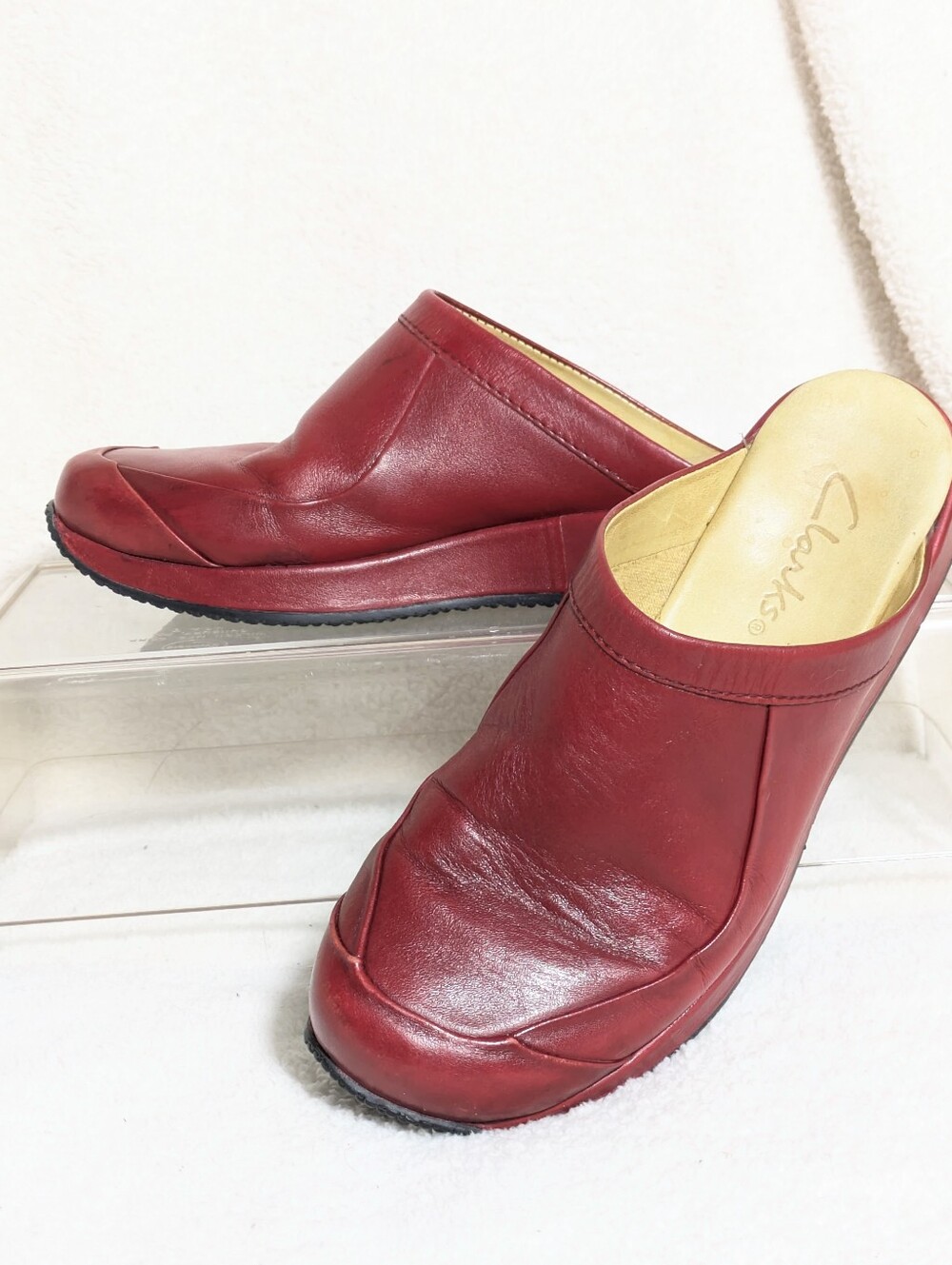 Clarks‎ Women's Red Leather Clog Casual Minimalist Comfy Sz 7